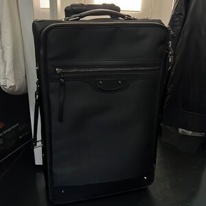 Balenciaga carry on